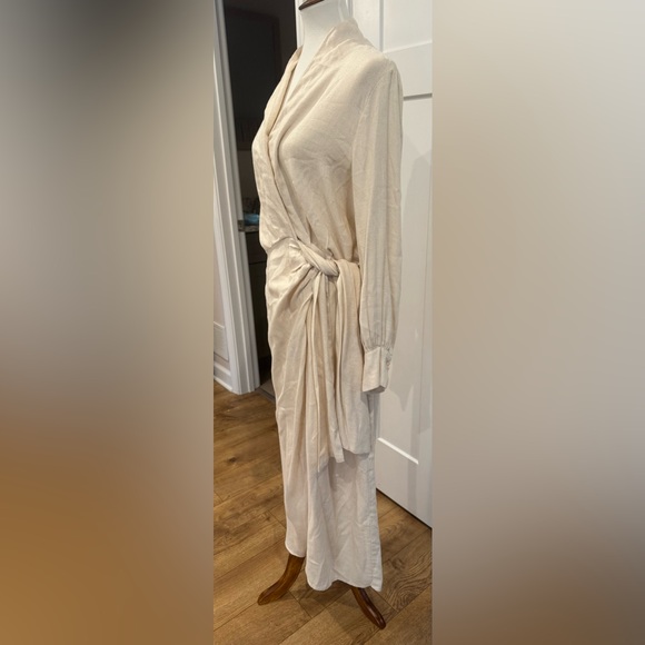 Mango Cream Long Sleeve Dress - Picture 3 of 8